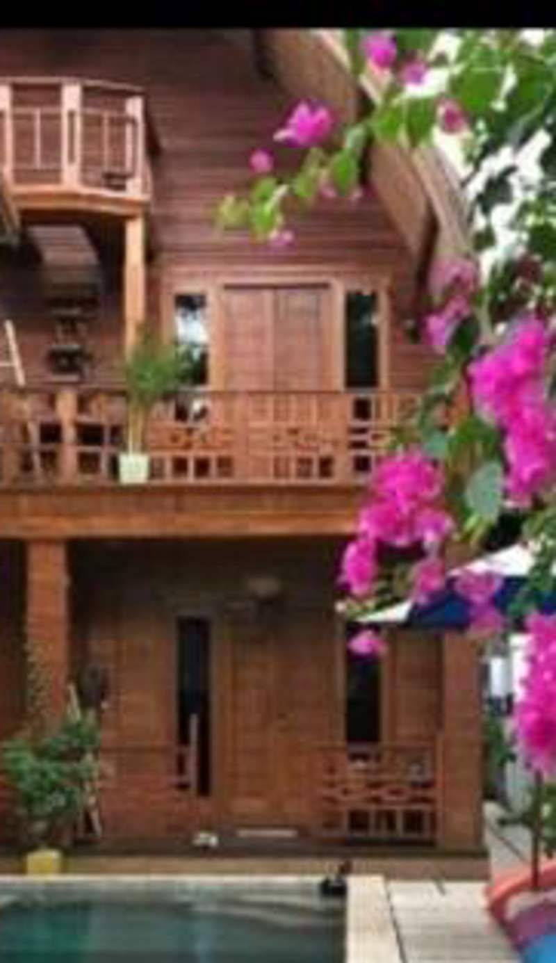 Gili T Sugar Shack