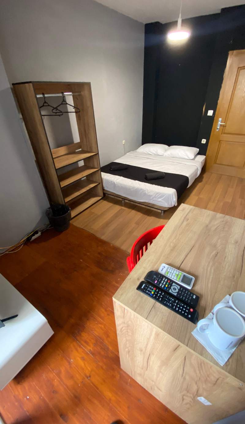 Hostel Mickitos