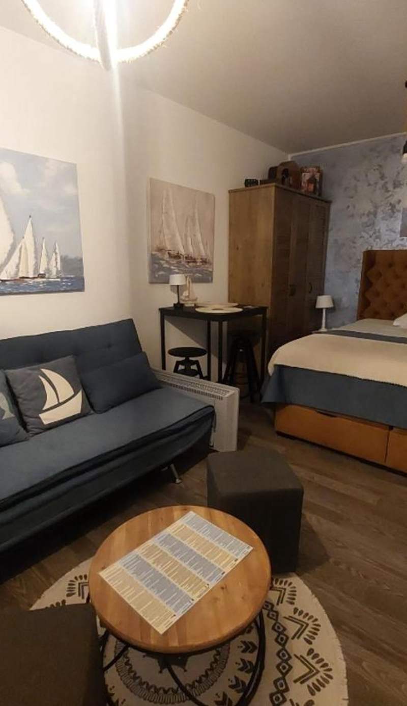Apartment Melody