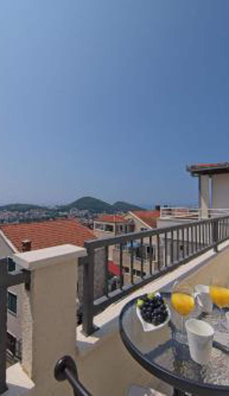 Apartment Dvina