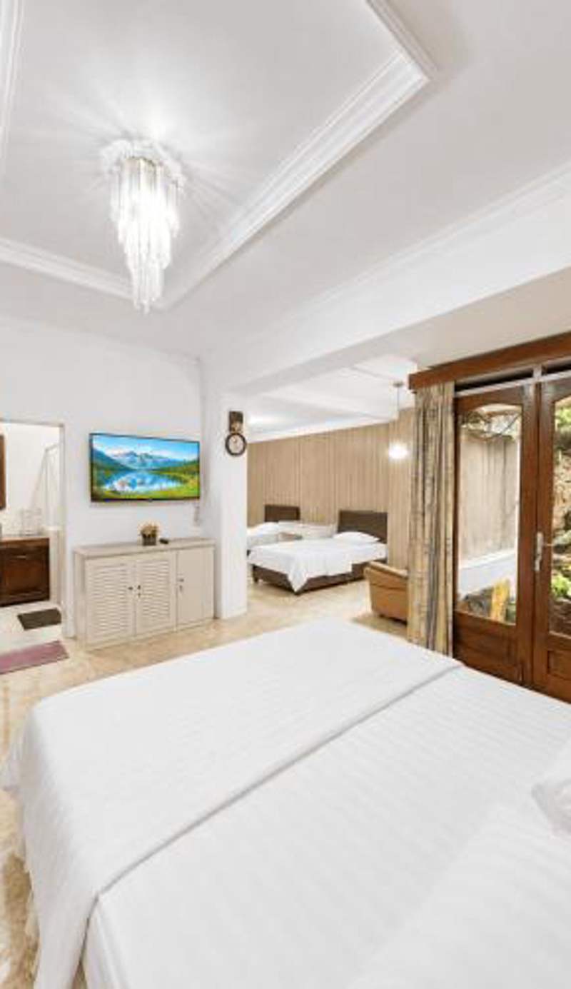 Enny's Guest House