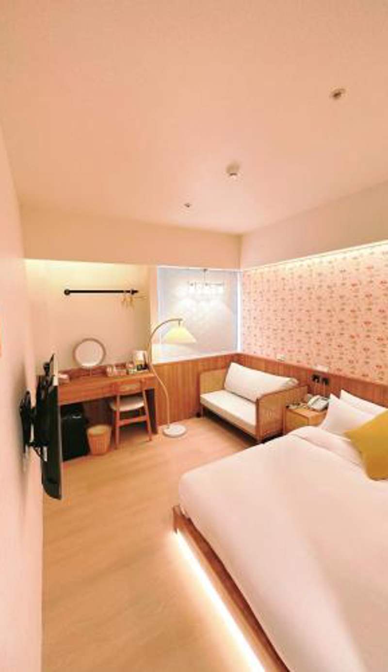 Cat Tail Pocket Inn