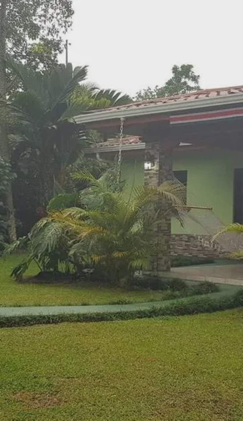 Arenal Ginger Home