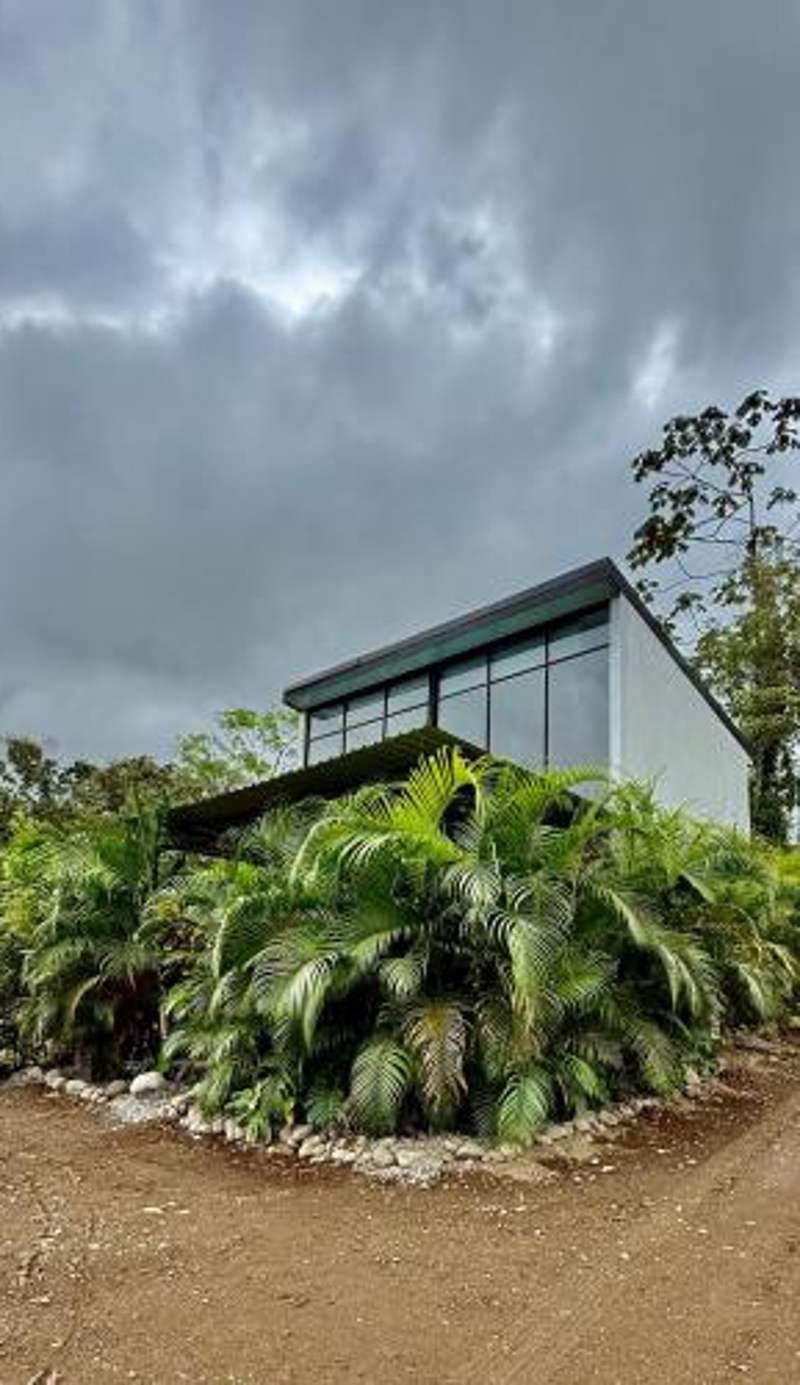 Villa Aura