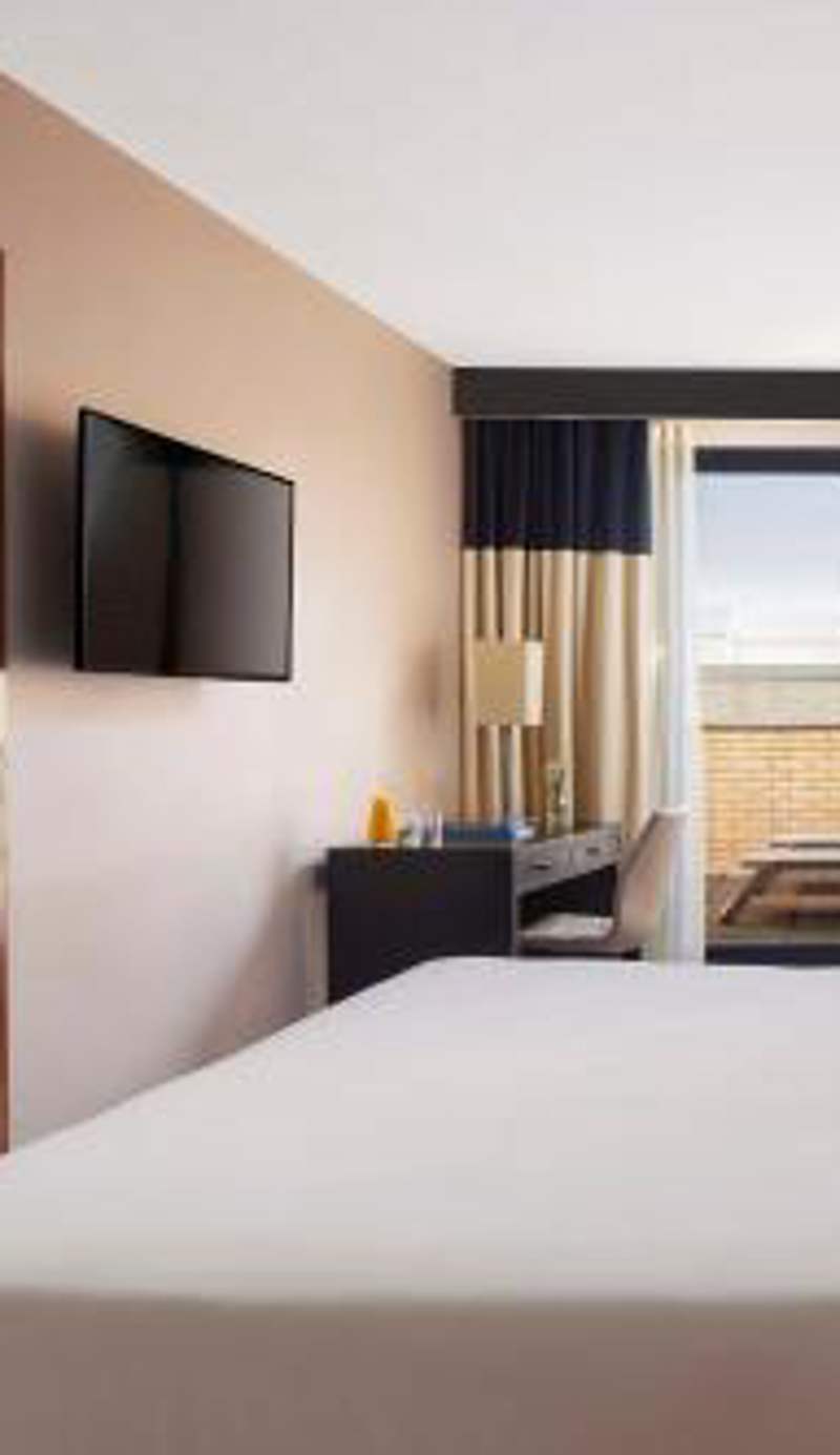 iStay by NH Ciudad de Valencia Hotel