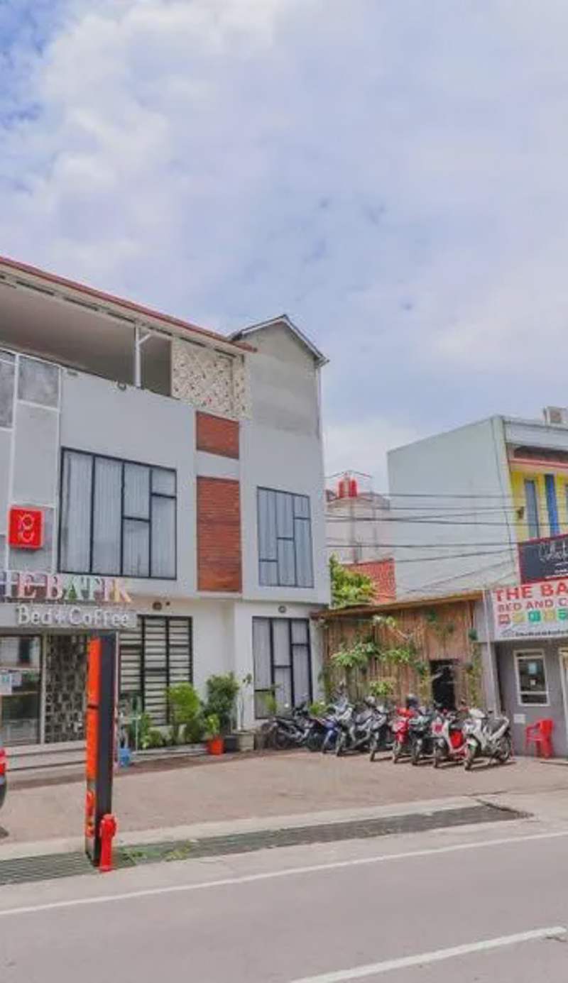 The Batik Bed and Coffee Bandung