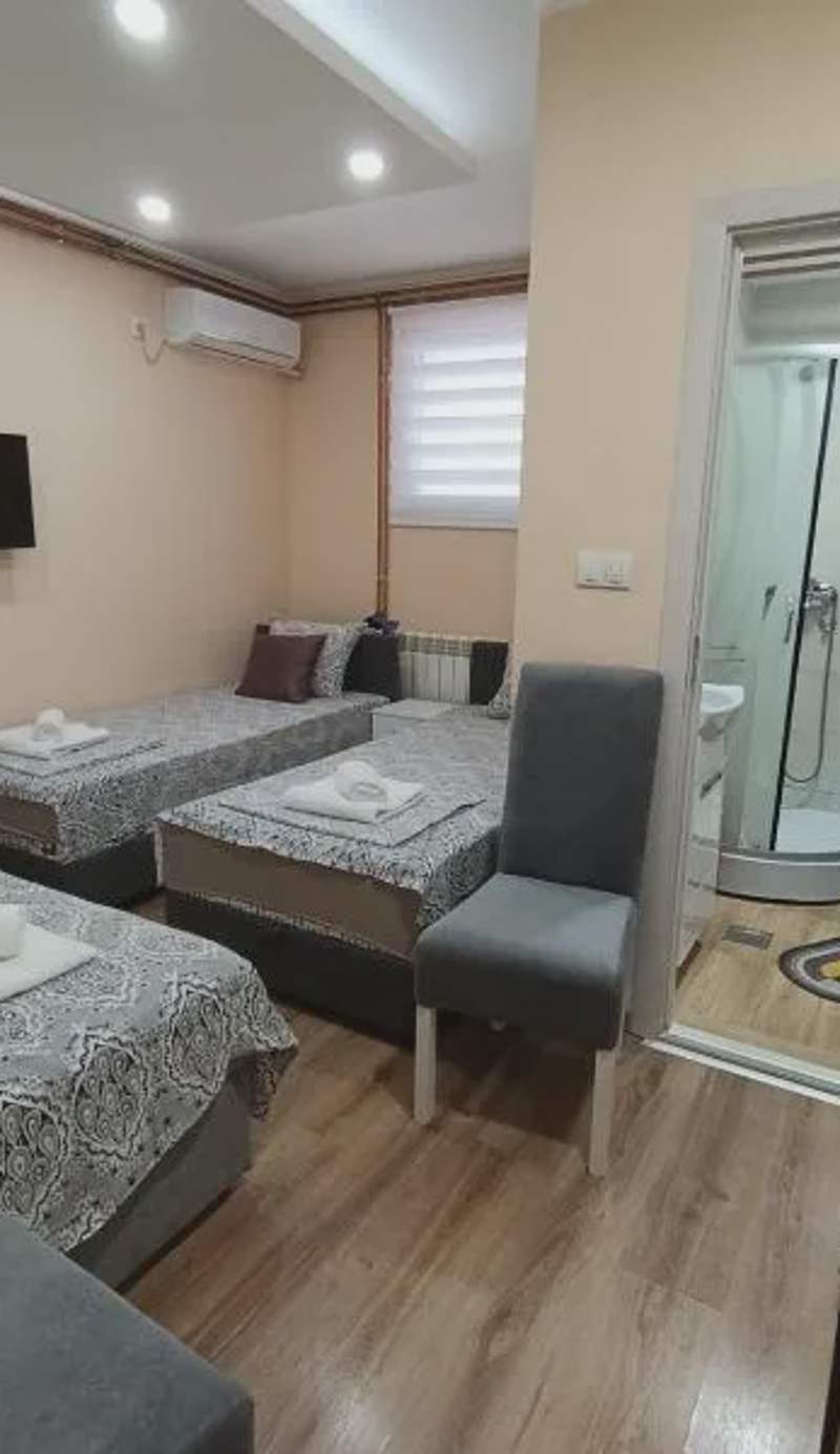 Apartments & Rooms -PANORAMA MDLL -FREE PARKING