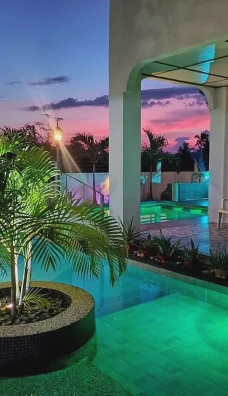 PalomaVilla Resort