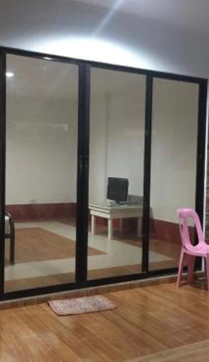 Alona Chrisah Apartelle