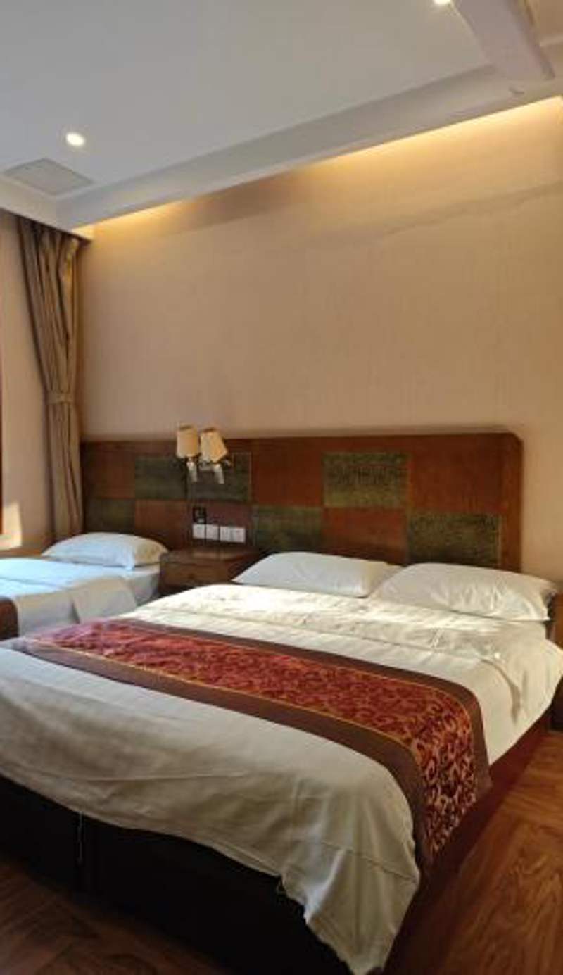 Beijing Huiqing Garden Bussiness Hotel