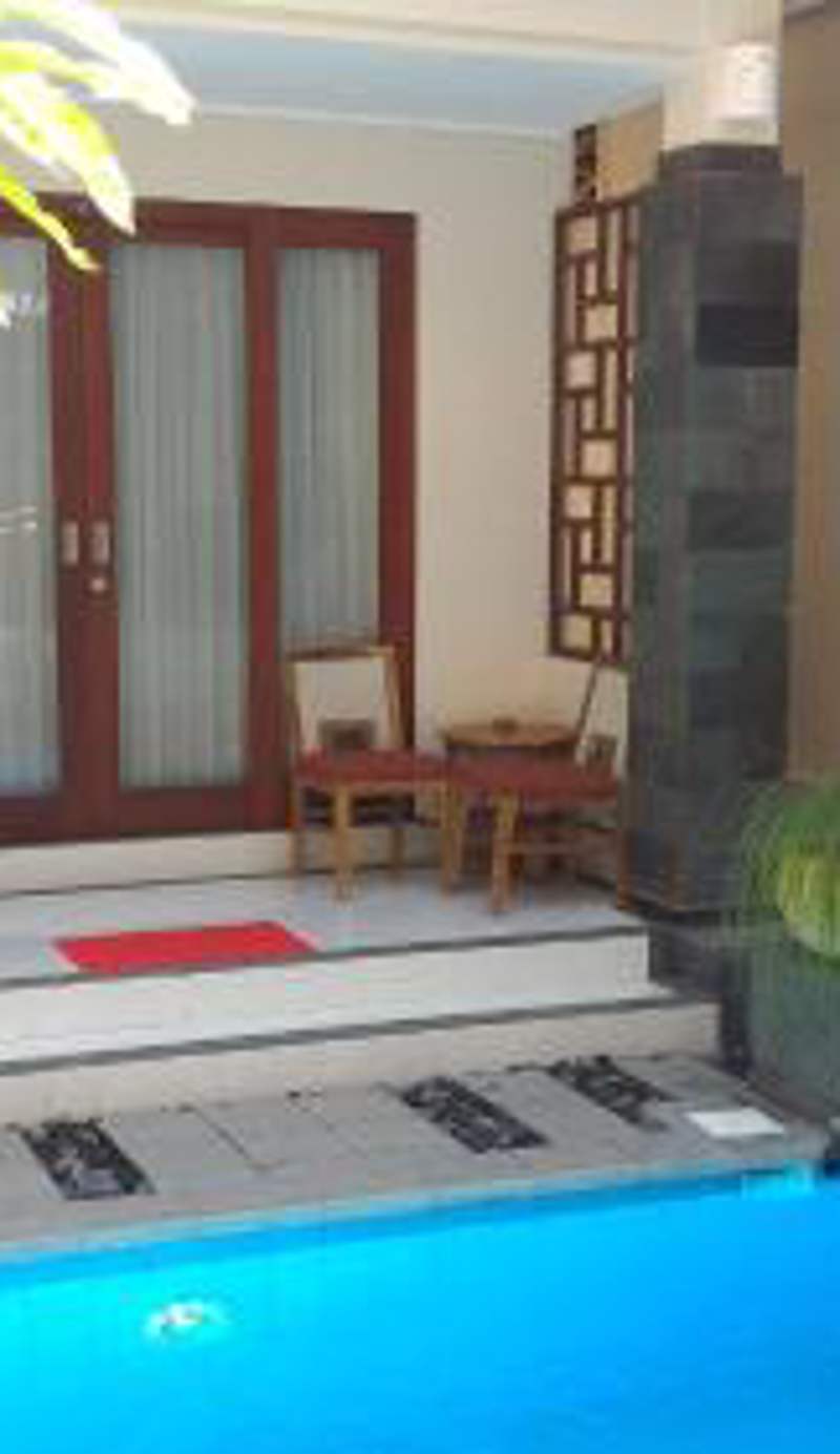 Nyaman Guest House