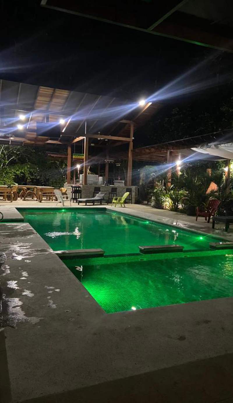 Casa Blossom - Beach Paradise Retreat, Fully Equipped, Holiday Home