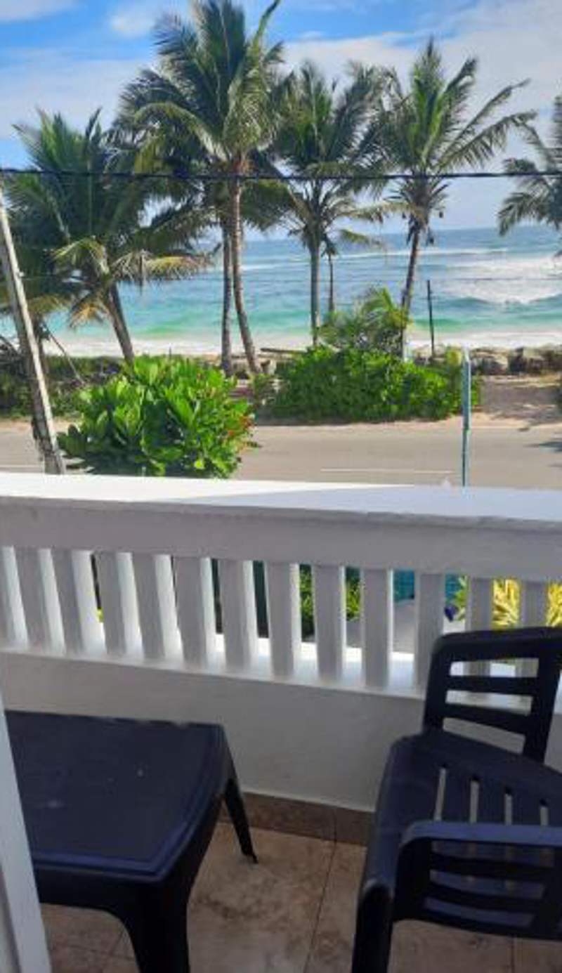 White Surfing Beach Resort