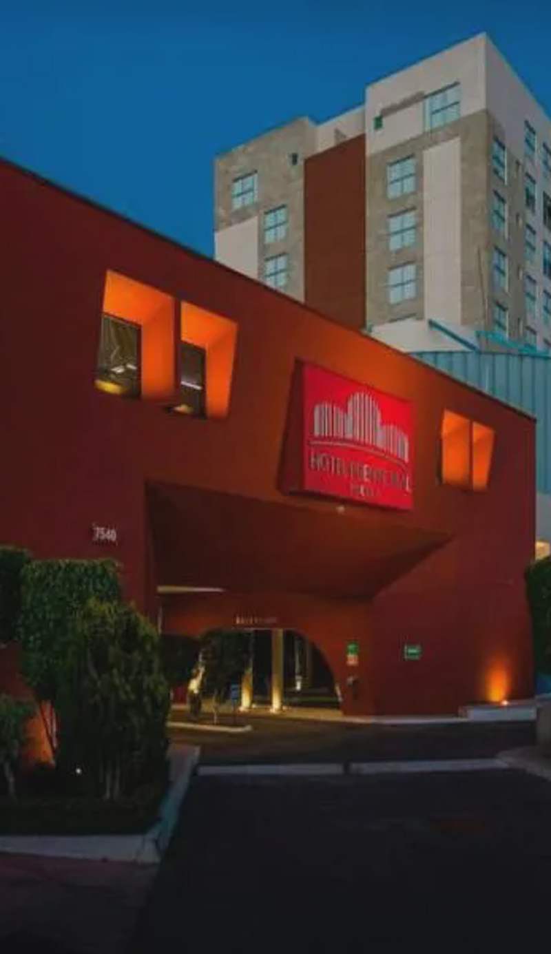 Hotel Puente Real