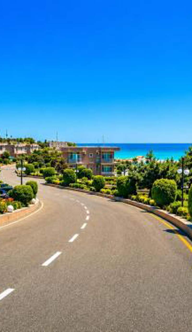 Khazri Resort & Villas