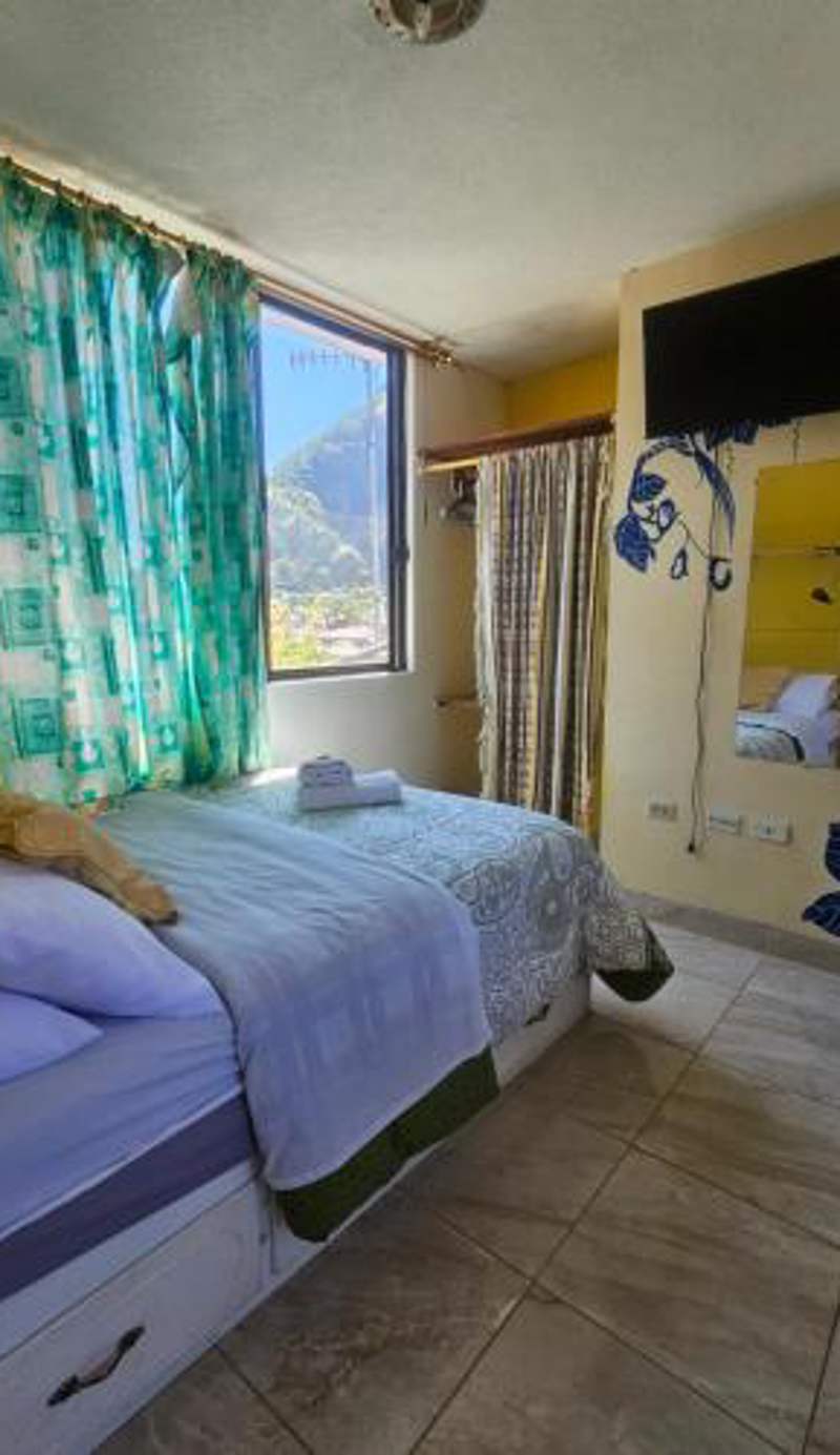 Mayra's Apartments and Spanish School