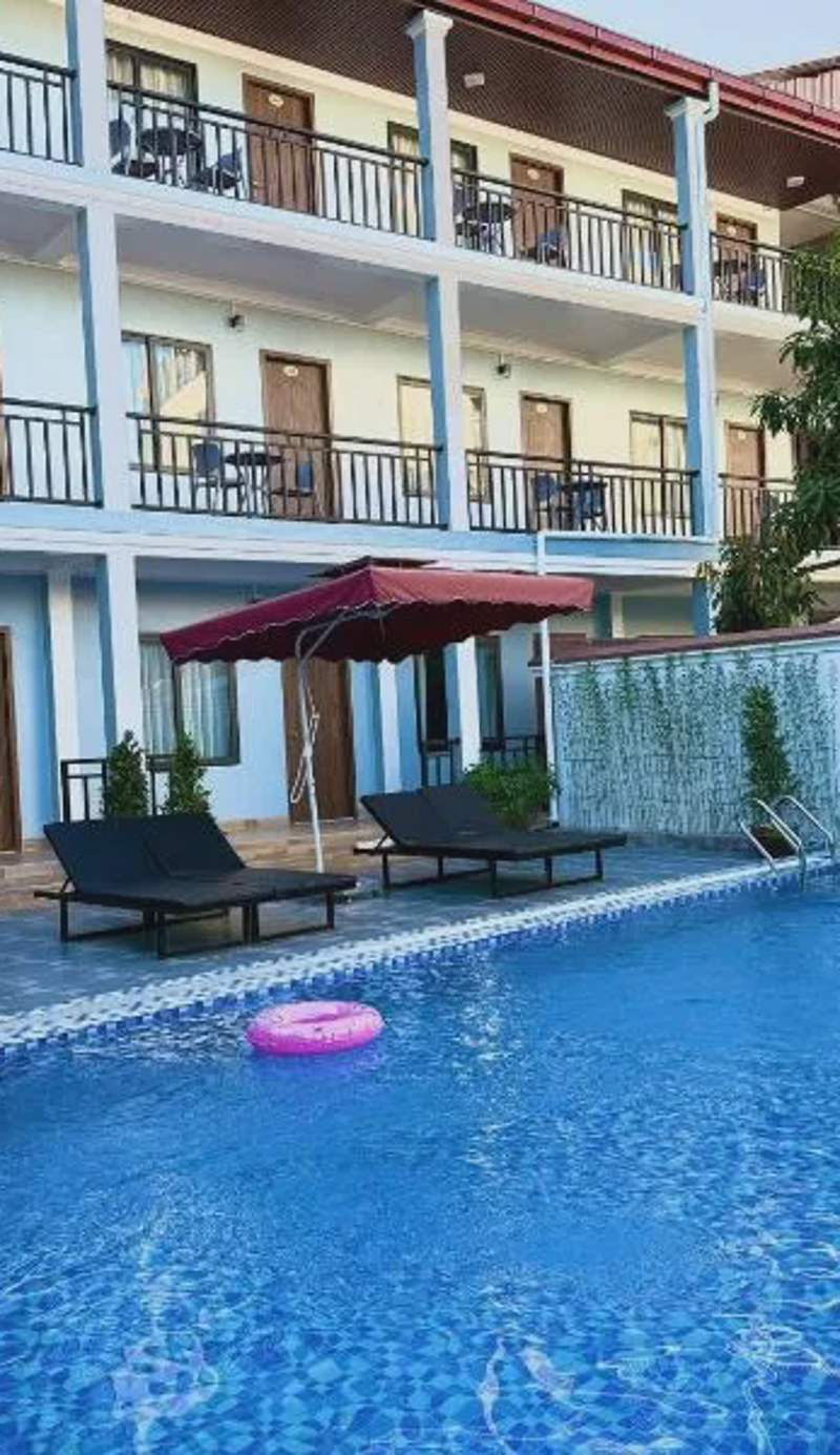 Avenue Hotel VangVieng