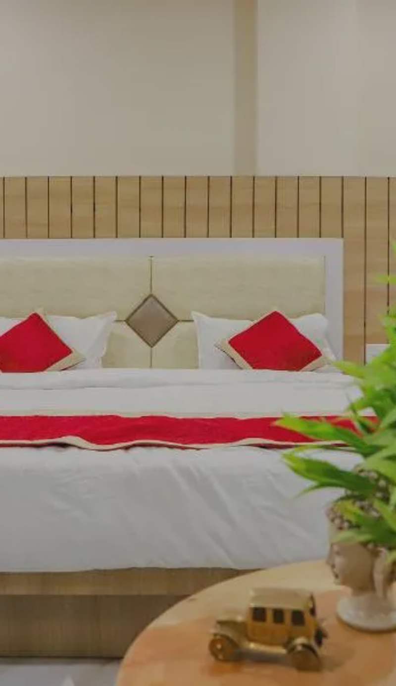 Komal Inn