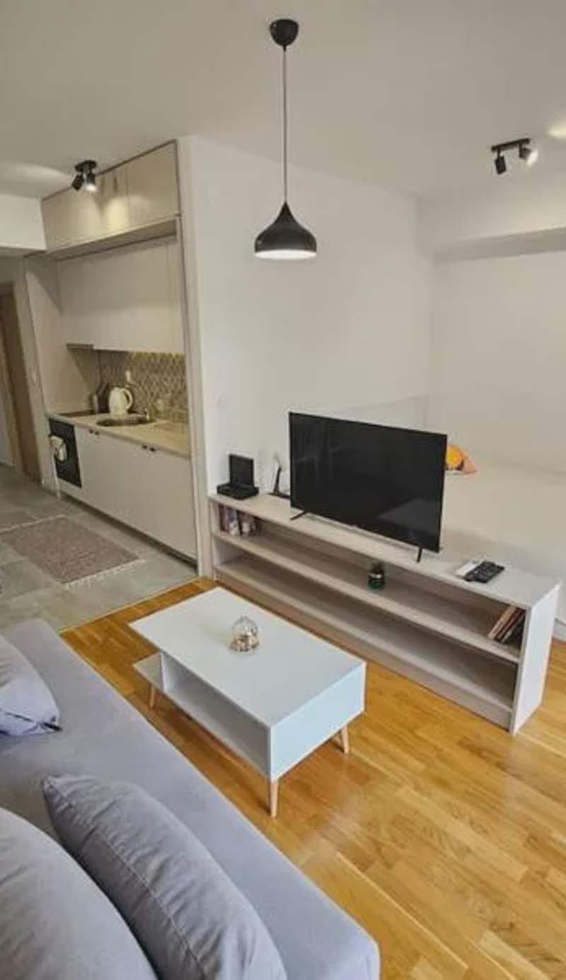 Milo Apartment