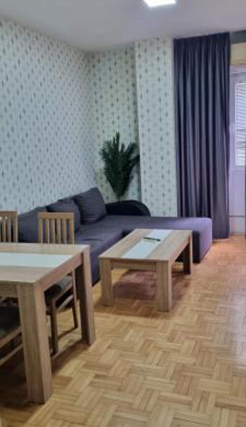 NM Bus Station Apartment