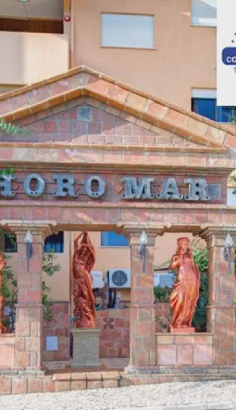 Choromar Apartments