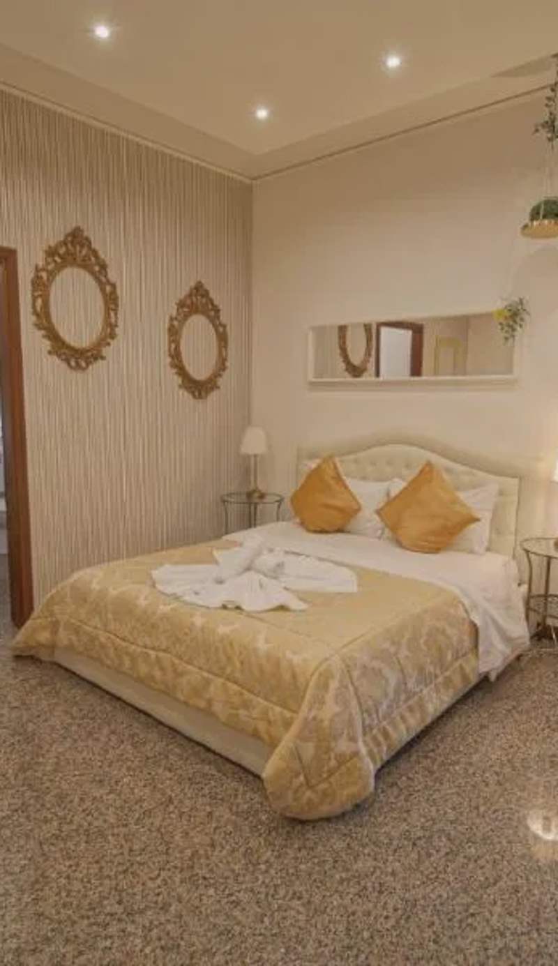 Vitti's Home Verona