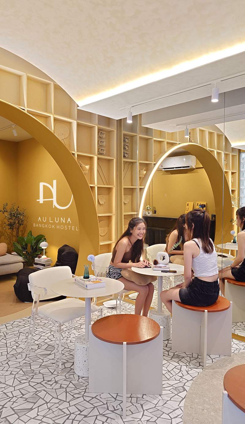 Au Luna Bangkok Hostel