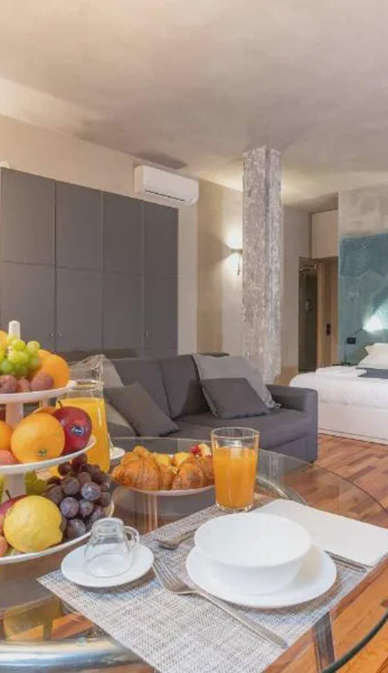 Il Garbo Apartments and Suite