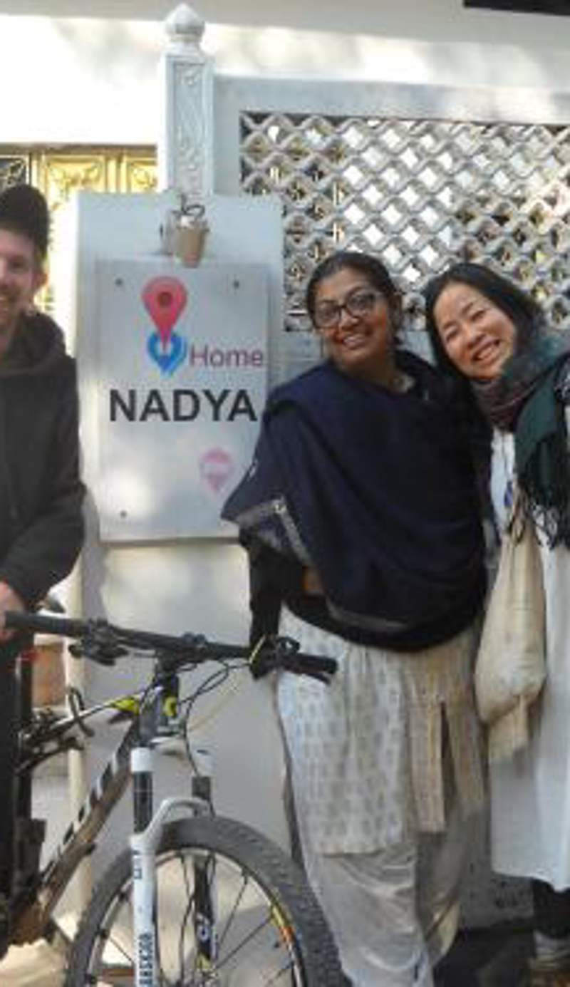 Nadya Homestay For Female & family