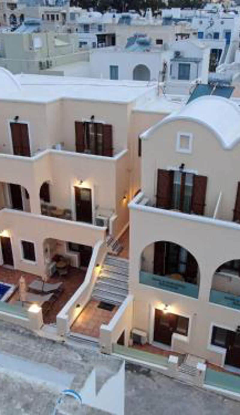 Antonia Apartments