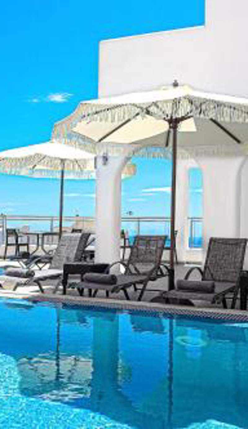 Xaravgi Resort Suites