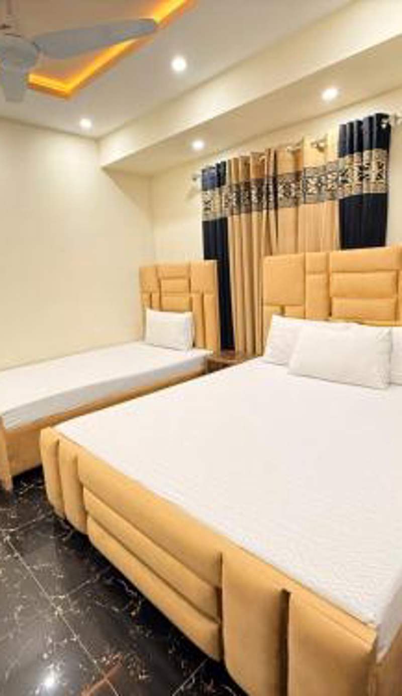 Serene Elegance Hotel