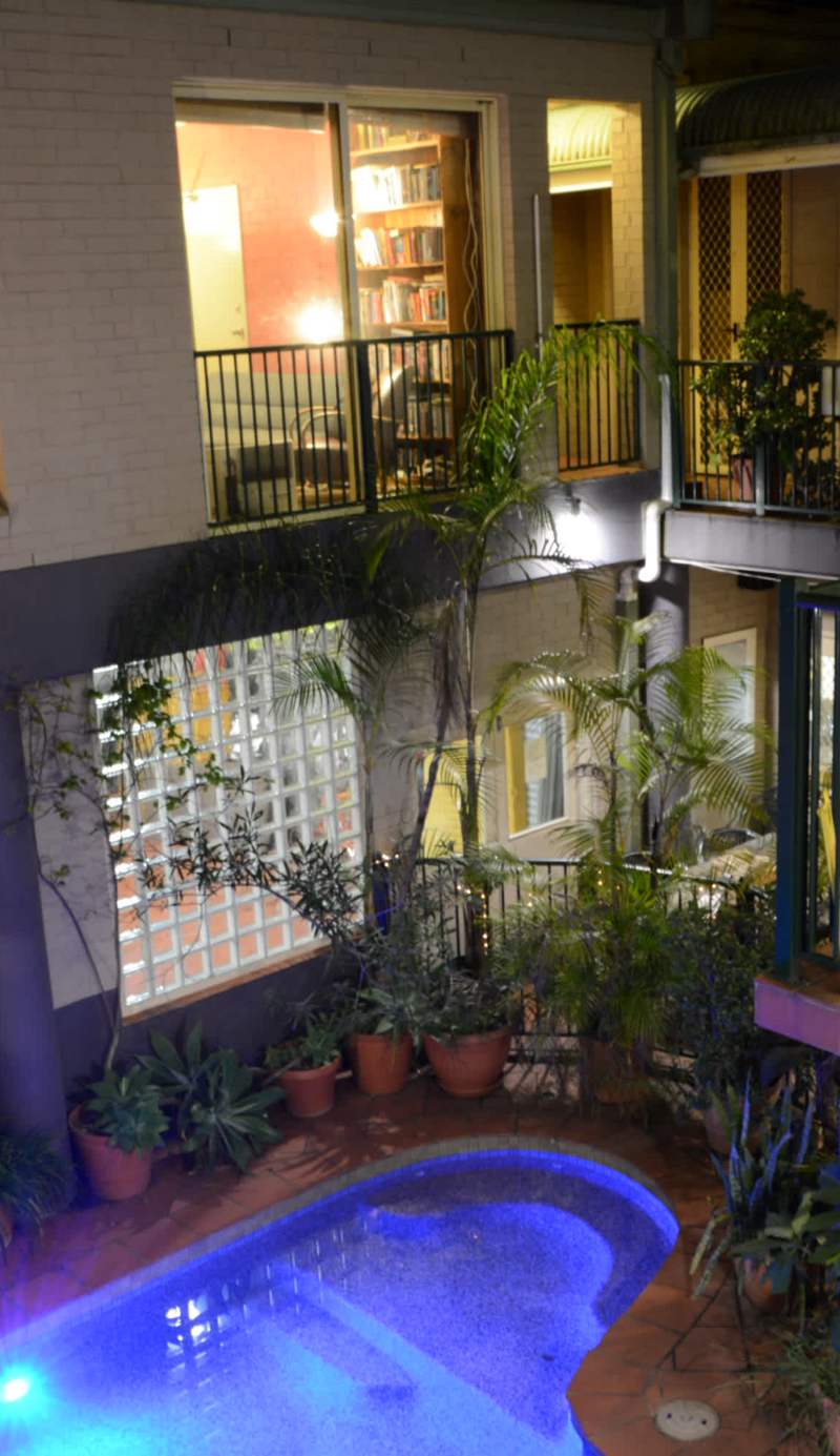 Newtown Backpackers