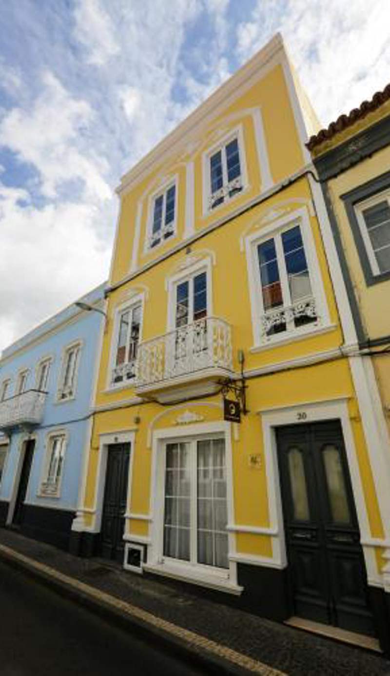 Azor International Hostel
