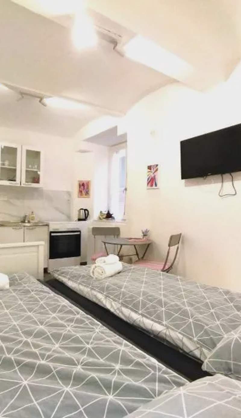 Good Vibrations Apartments