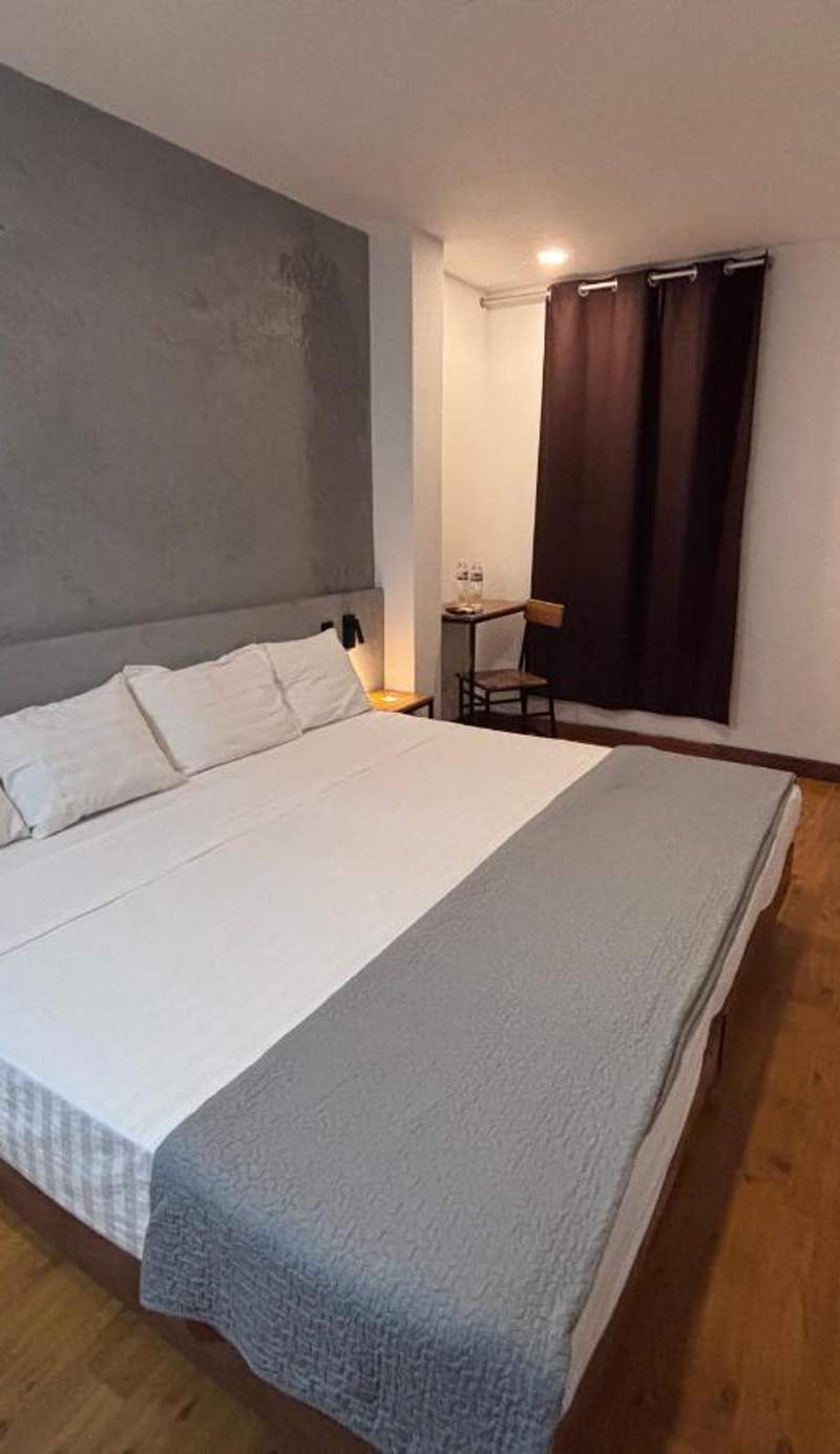 Central Bed & Breakfast