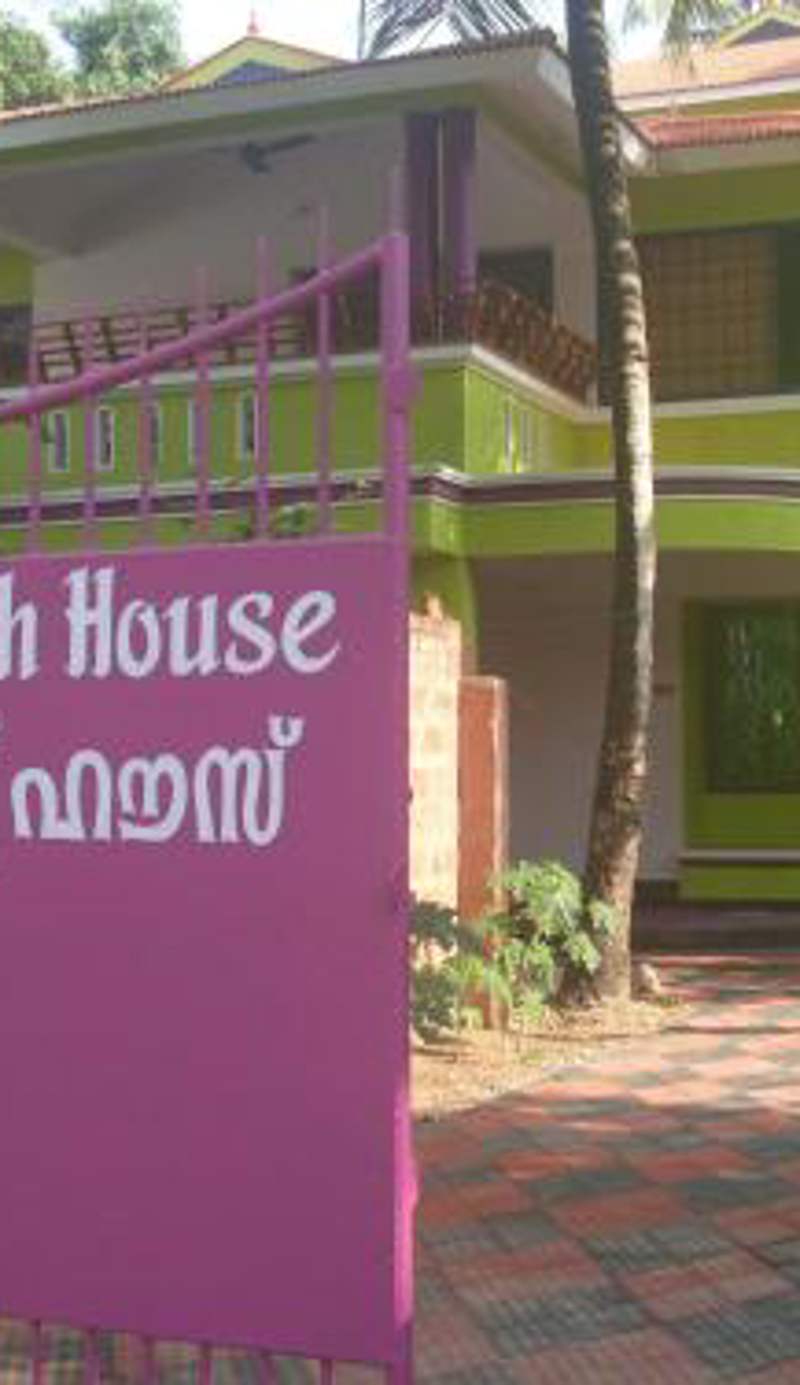 Gumnut Beach House Homestay