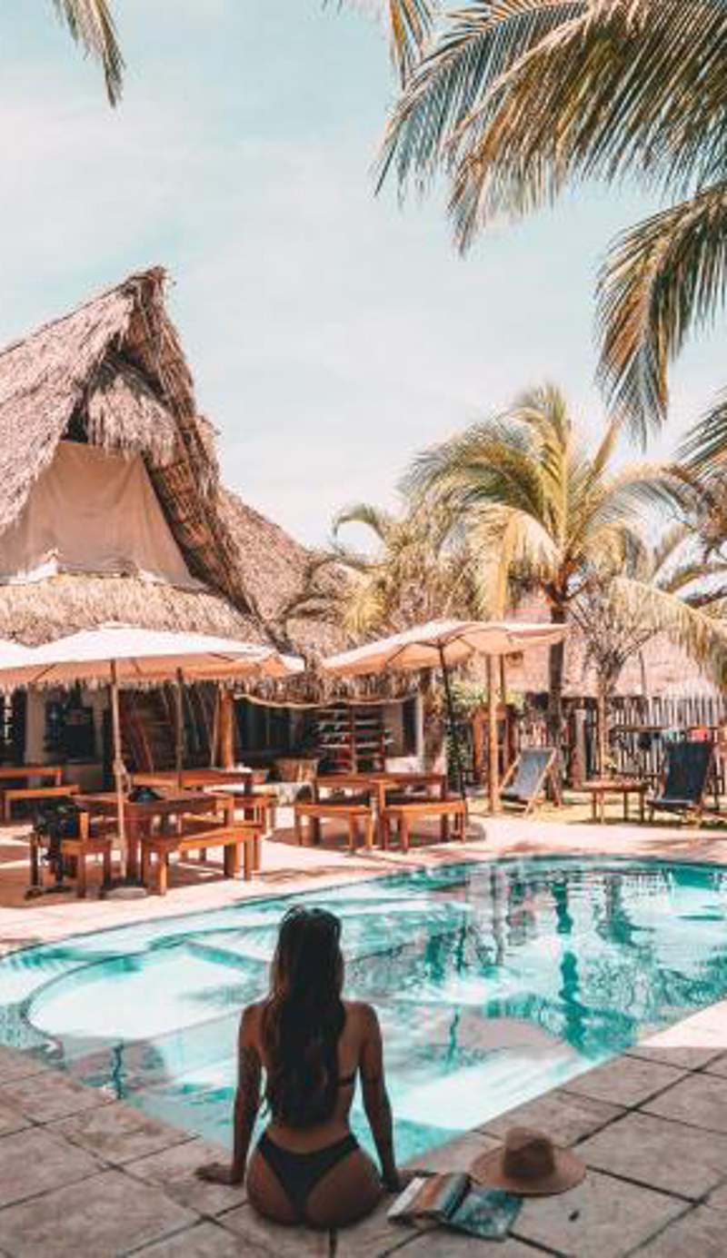 Paredon Surf House