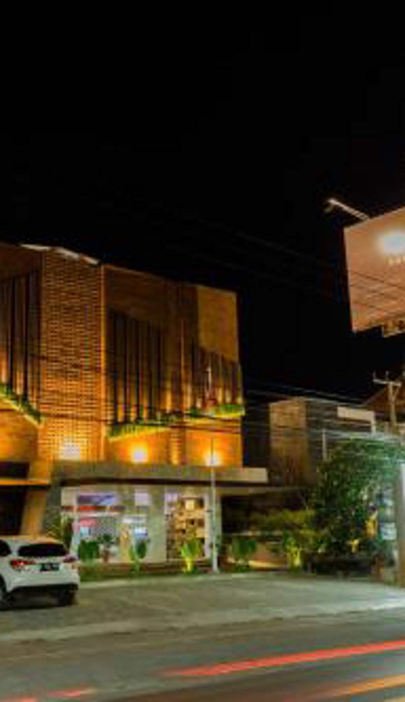 Berry Biz Hotel Sunset Road