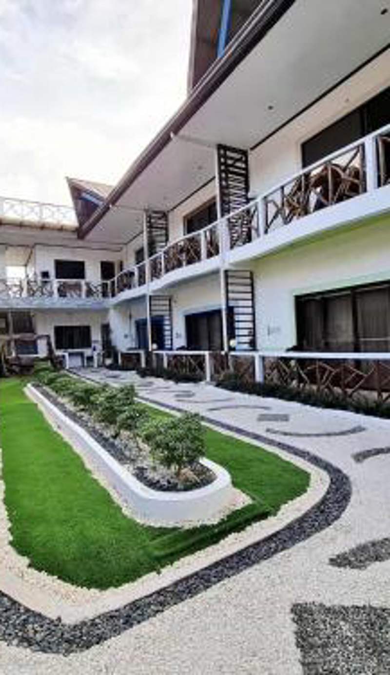Hotel Oasis Port Barton