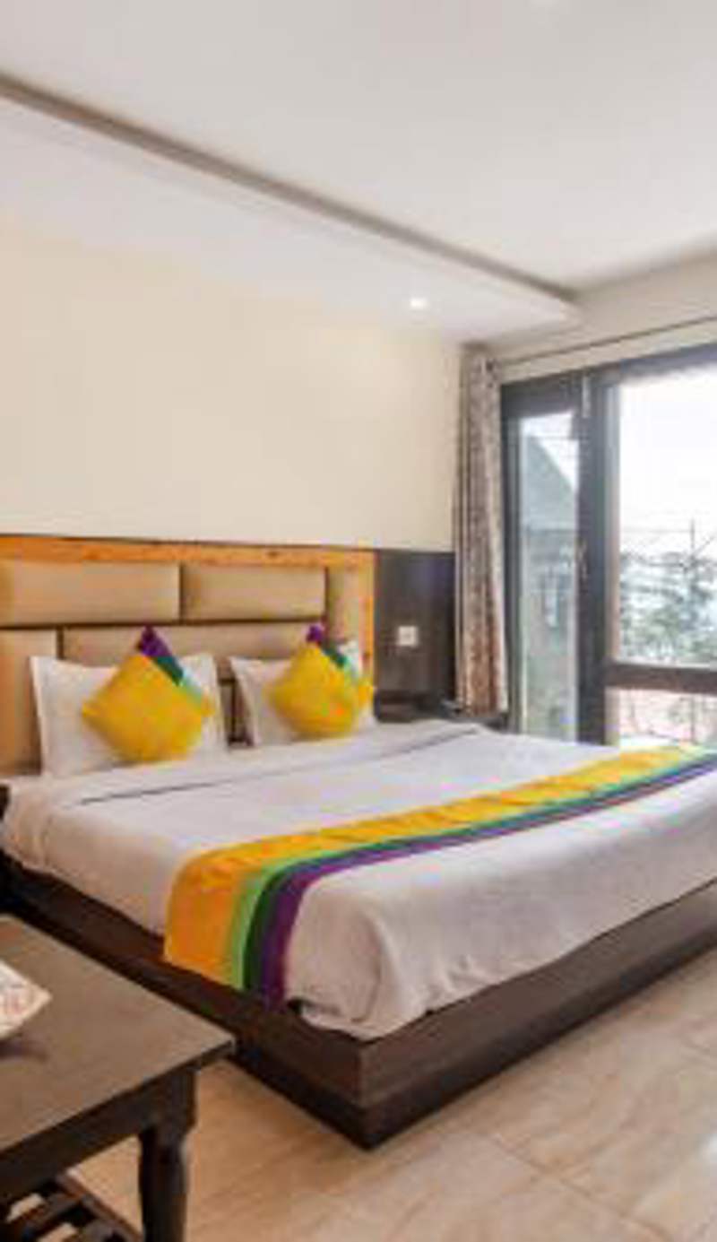 Itsy Hotels Avantika With Forest View