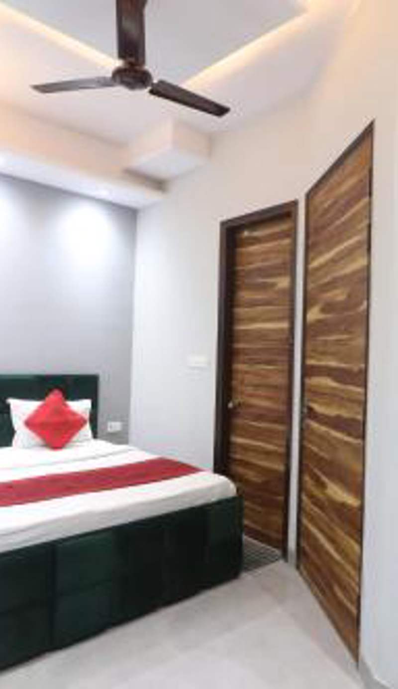 Twamev couple Friendly Rajouri garden by The Arrow