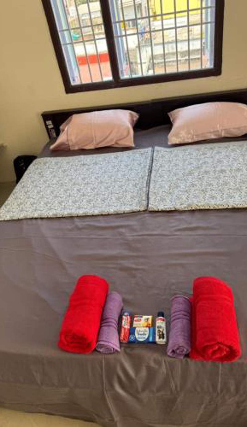 Sels Home 2 single bed, attached bathroom, lift, third floor, CAR park, entire terrace