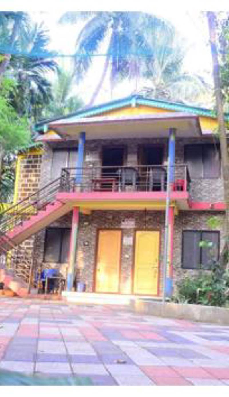 Belaku Farm House