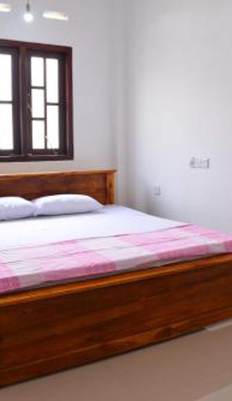 Roshan's Guest House