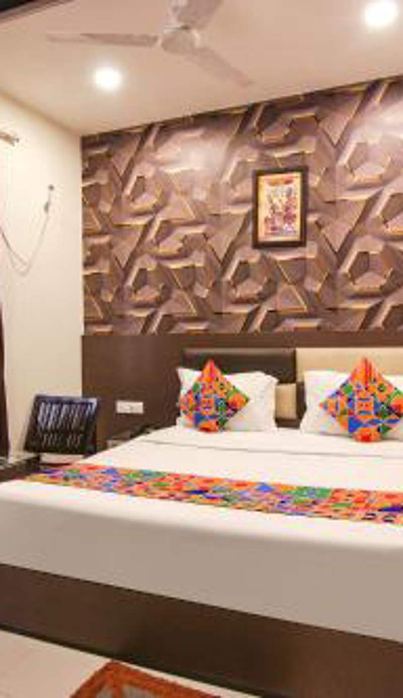 Hotel Rosewood Inn