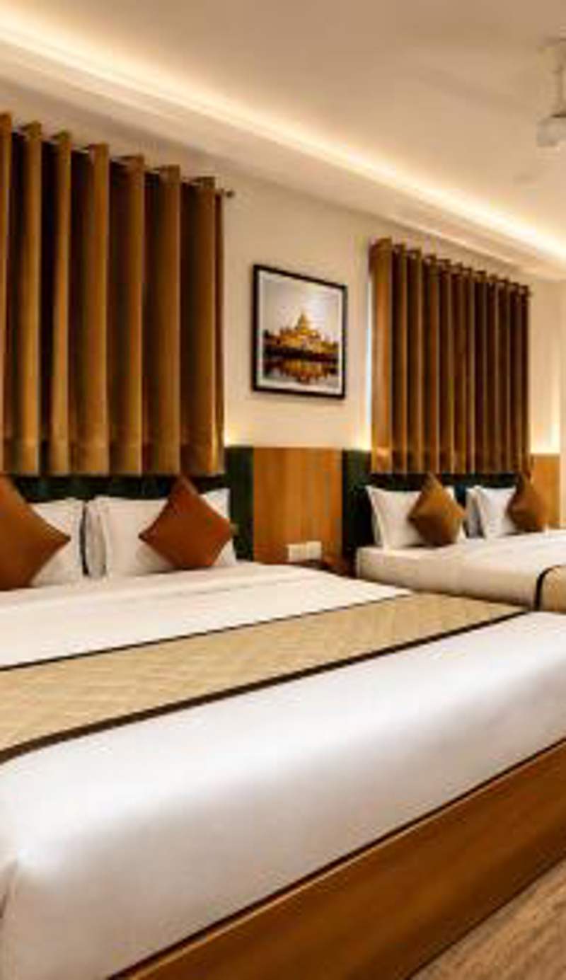 Hotel Nayyar Regency Near Golden temple