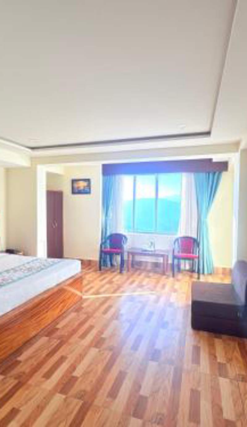 The Golden O Ran With SPA Facility Near Himalayan School