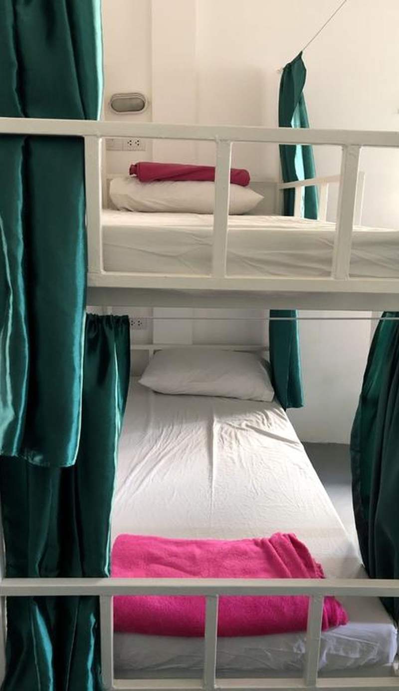 Ploy Hostel