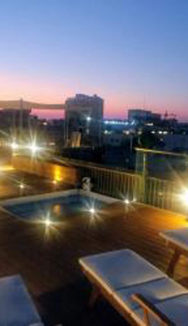 Dizengoff Penthouse Boutique Hostel